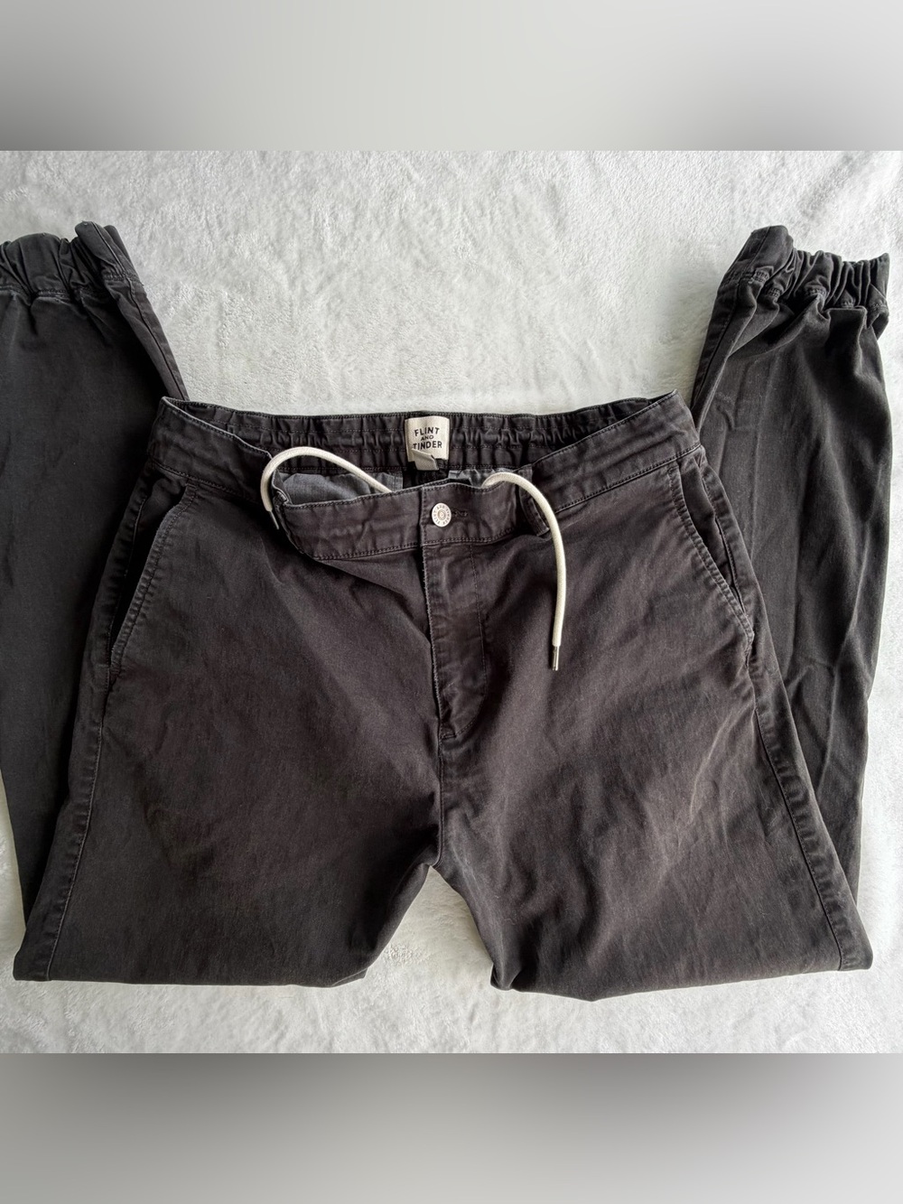 Flint and Tinder Men’s Utility Work Pants Size 33